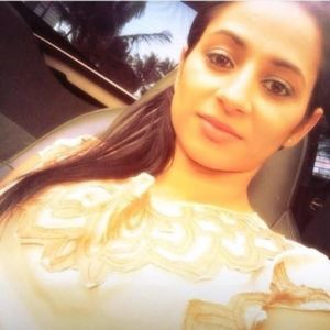 Meet your Posher, Alexandra